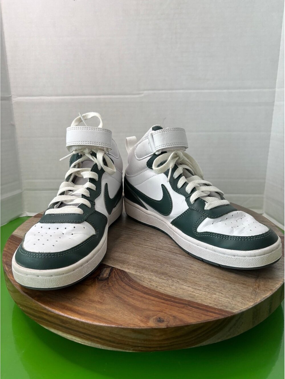 Nike Court Borough Mid 2 Grade School Vintage Green CD7782-119 Youth Size